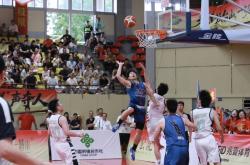 爱游戏网页版-球队风采无限，斩获澎湃比赛胜利