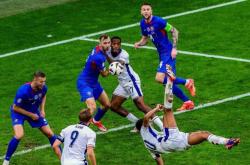 爱游戏网页版登录入口-欧国联比赛：哈萨克斯坦队惨遭葡萄牙队绝杀