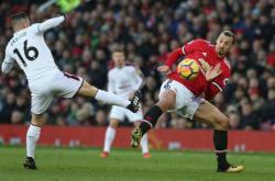 爱游戏官网-汉堡队意外击败强大对手，引发轰动