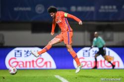 爱游戏网页版入口-包含蒙彼利埃取胜斩获分，赛季表现亮眼的词条