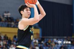 爱游戏app-浙江东阳光主场大胜，晋级季后赛