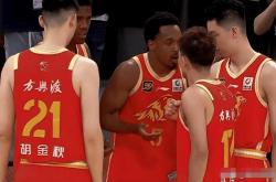 爱游戏官网-科隆队教练组力求提高球员战术素养的简单介绍