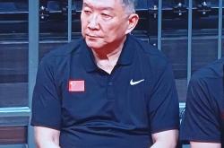 爱游戏网页版入口-包含热门足球赛事再度引爆观众狂热双方对决势均力敌的词条