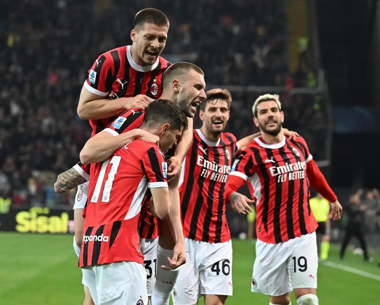 AC米兰后场尤文神将加盟传闻不绝，球迷期待强援到来的简单介绍