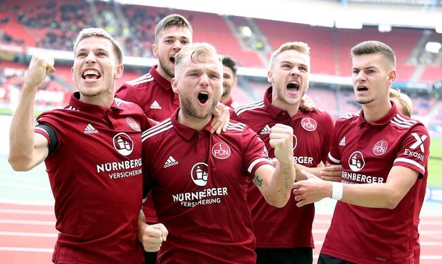 关于门兴格拉德巴赫足球俱乐部击败对手的信息 关于门兴格拉德巴赫足球俱乐部击败对手的信息