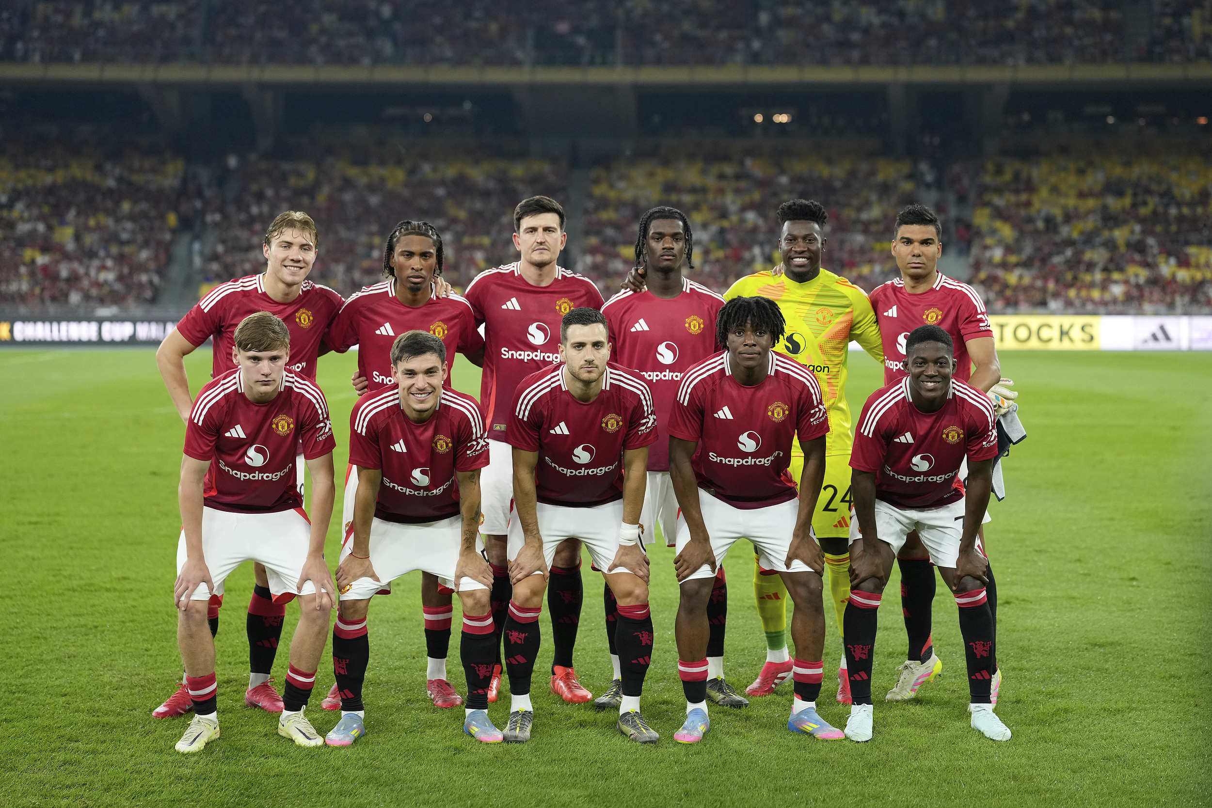 曼联不敌对手，晋级形势严峻需在主场拼搏的简单介绍