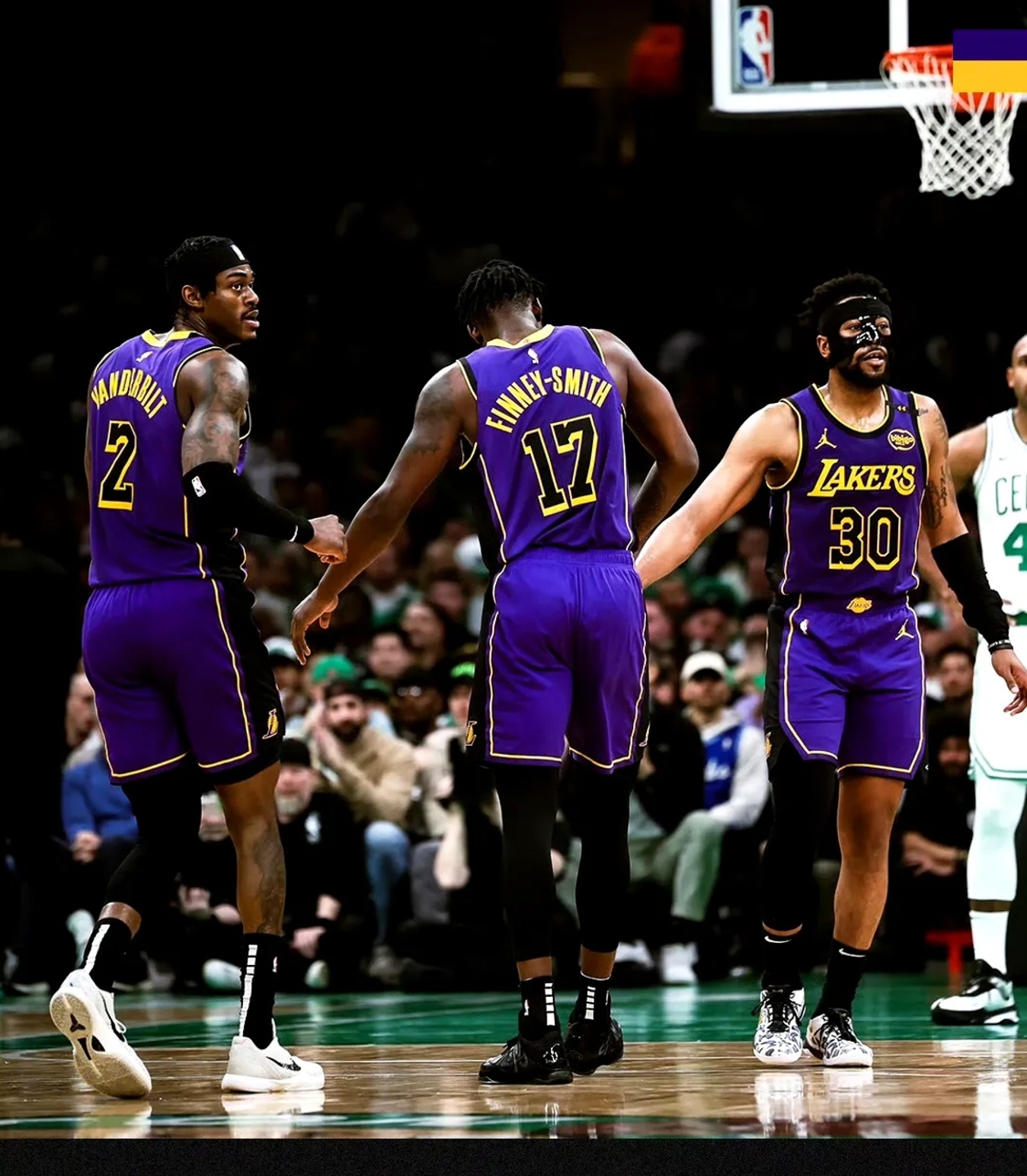 阿贾克斯大胜曼城：客场湖人呈现惨败