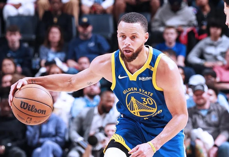 勇士痛失快船,库里三分不中 勇士痛失快船,库里三分不中